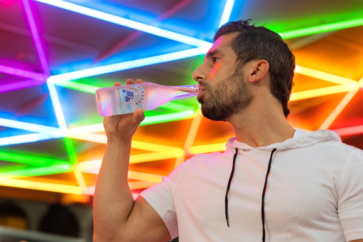 Marathon runner hydrating during race
